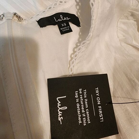 NWT LuLus Vibing in Venice White Ruffled Puff Sleeve Mini Dress (XS) - Picture 10 of 11